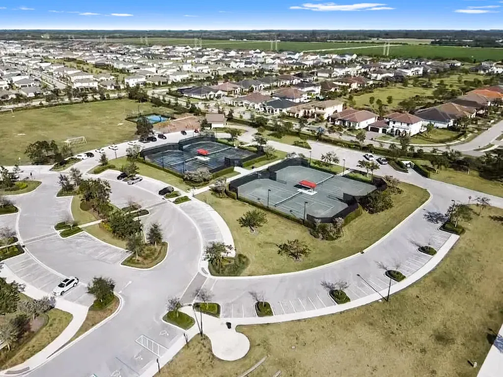 19624 Broad Shore Walk Loxahatchee FL 33470
