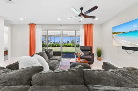 19624 Broad Shore Walk Loxahatchee FL 33470