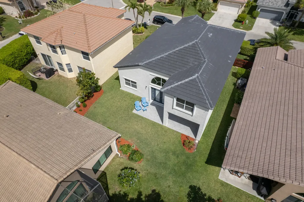 7040 Peninsula Lake Court Lake Worth FL 33467