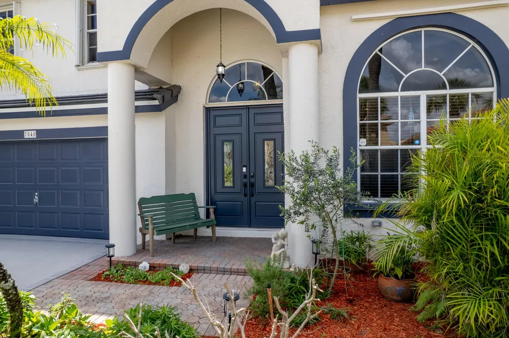 7040 Peninsula Lake Court Lake Worth FL 33467