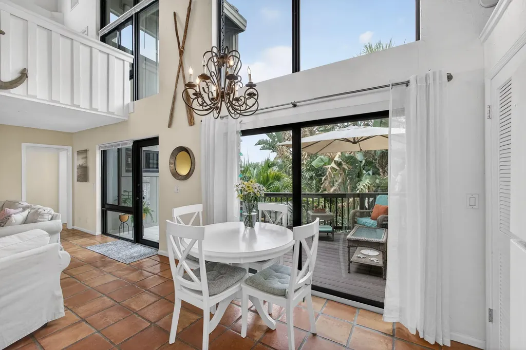 1605 S Us Highway 1 Jupiter FL 33477