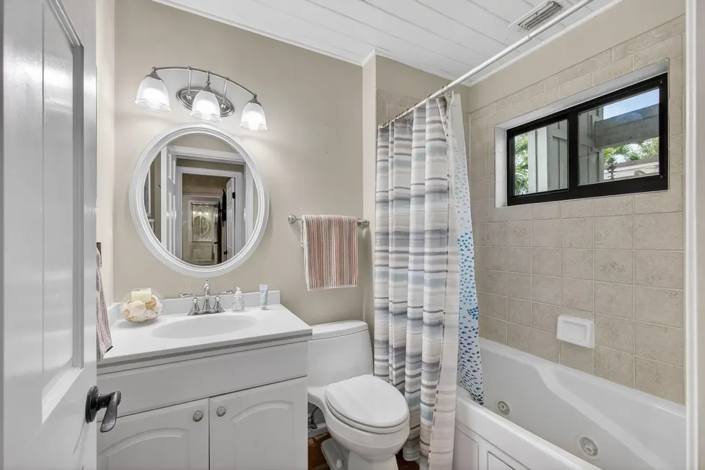 1605 S Us Highway 1 Jupiter FL 33477