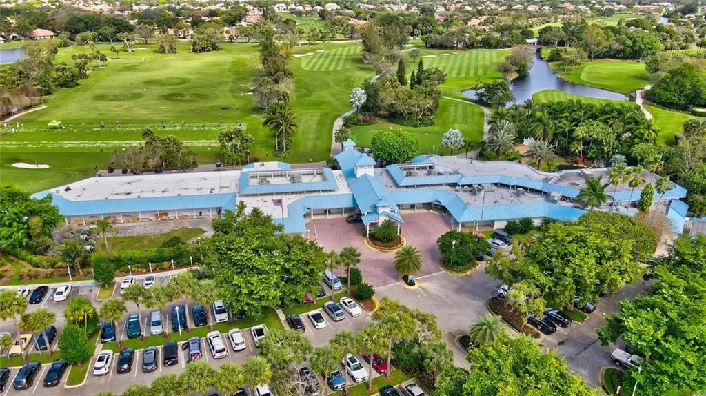 2683 Emerald Way N Deerfield Beach FL 33442