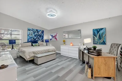 2683 Emerald Way N Deerfield Beach FL 33442
