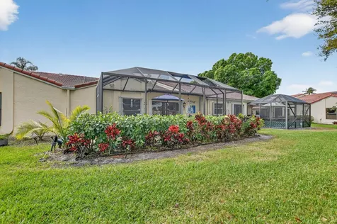 2683 Emerald Way N Deerfield Beach FL 33442