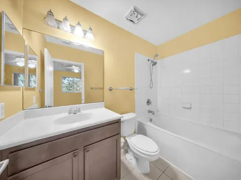 21223 NW 14th Place Miami Gardens FL 33169