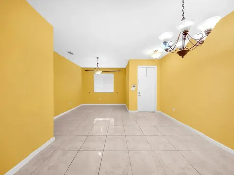 21223 NW 14th Place Miami Gardens FL 33169