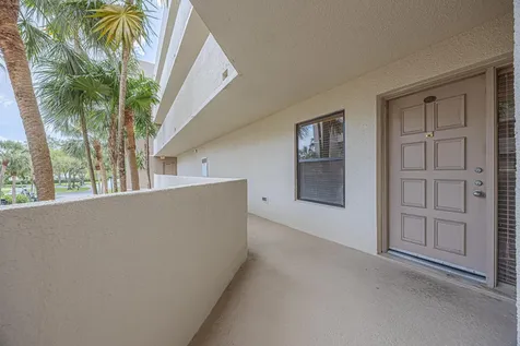 5750 Camino Del Sol Boca Raton FL 33433