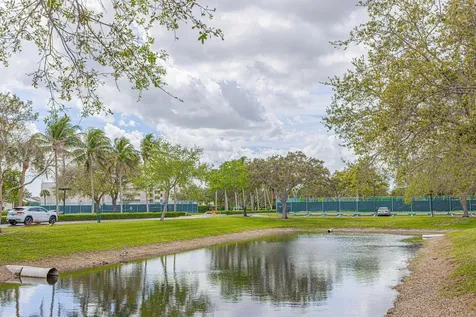 5750 Camino Del Sol Boca Raton FL 33433
