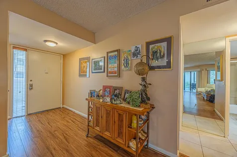 5750 Camino Del Sol Boca Raton FL 33433