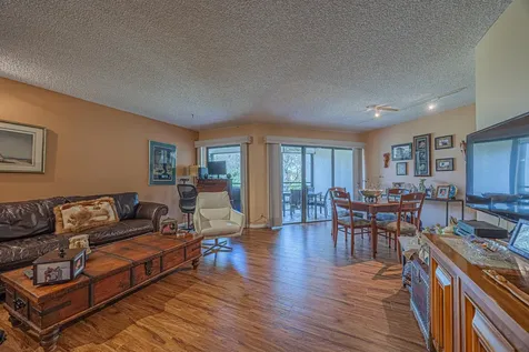 5750 Camino Del Sol Boca Raton FL 33433