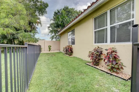 10075 Umberland Place Boca Raton FL 33428