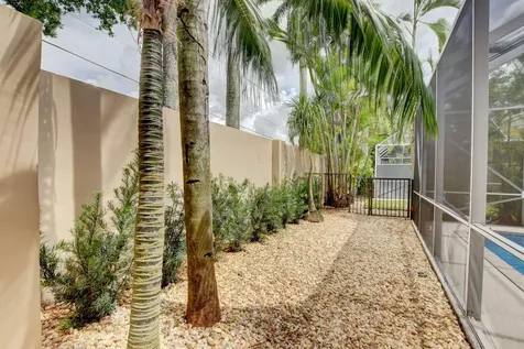 10075 Umberland Place Boca Raton FL 33428