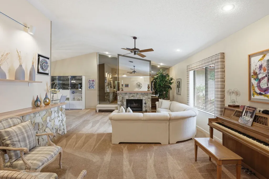 1960 NW 25th Street Boca Raton FL 33431