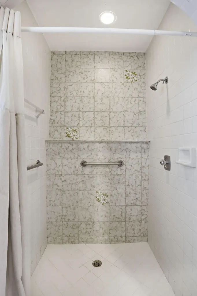 1960 NW 25th Street Boca Raton FL 33431