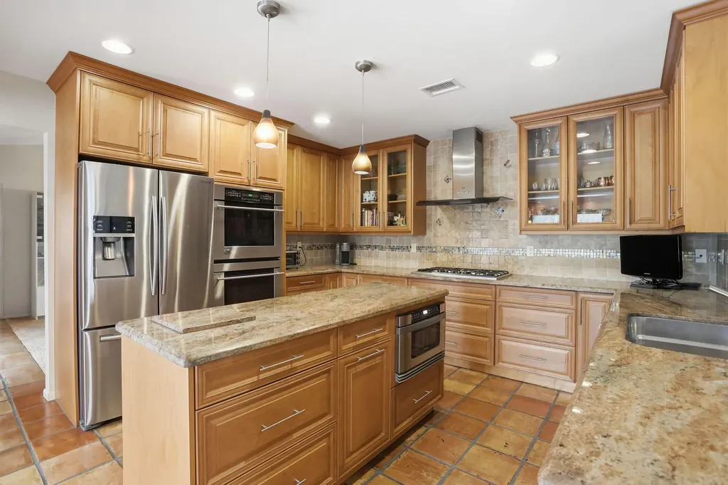 1960 NW 25th Street Boca Raton FL 33431