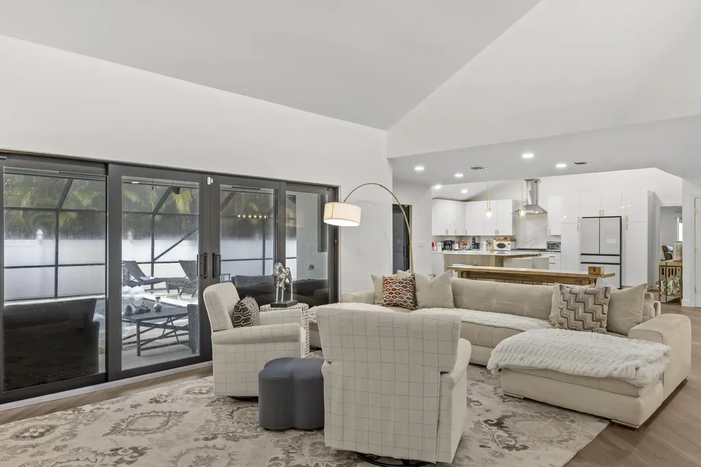 845 NE Mulberry Drive Boca Raton FL 33487