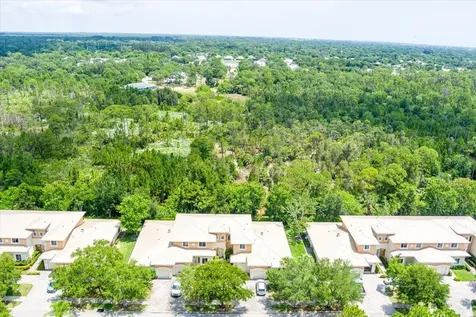 2597 SW Stockbridge Square Square SW Vero Beach FL 32962