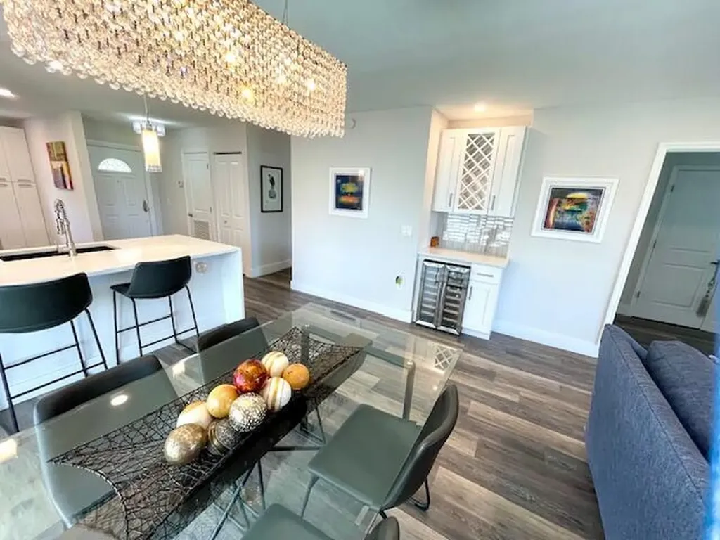 5 Stratford Drive E Boynton Beach FL 33436
