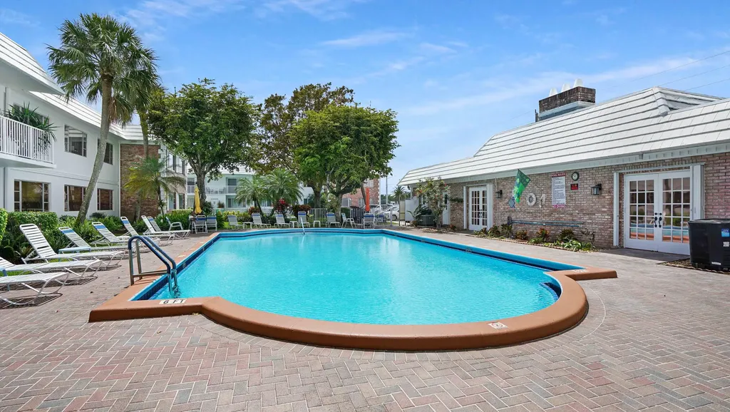 400 S Cypress Road Pompano Beach FL 33060