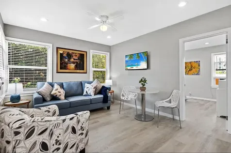 802 N Federal Highway Boynton Beach FL 33435