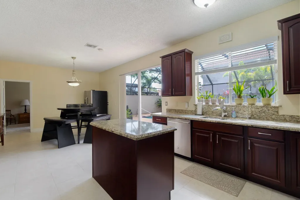 10421 Buena Ventura Drive Boca Raton FL 33498