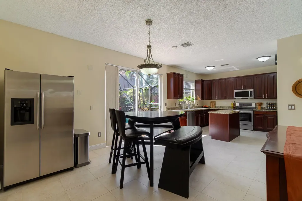 10421 Buena Ventura Drive Boca Raton FL 33498