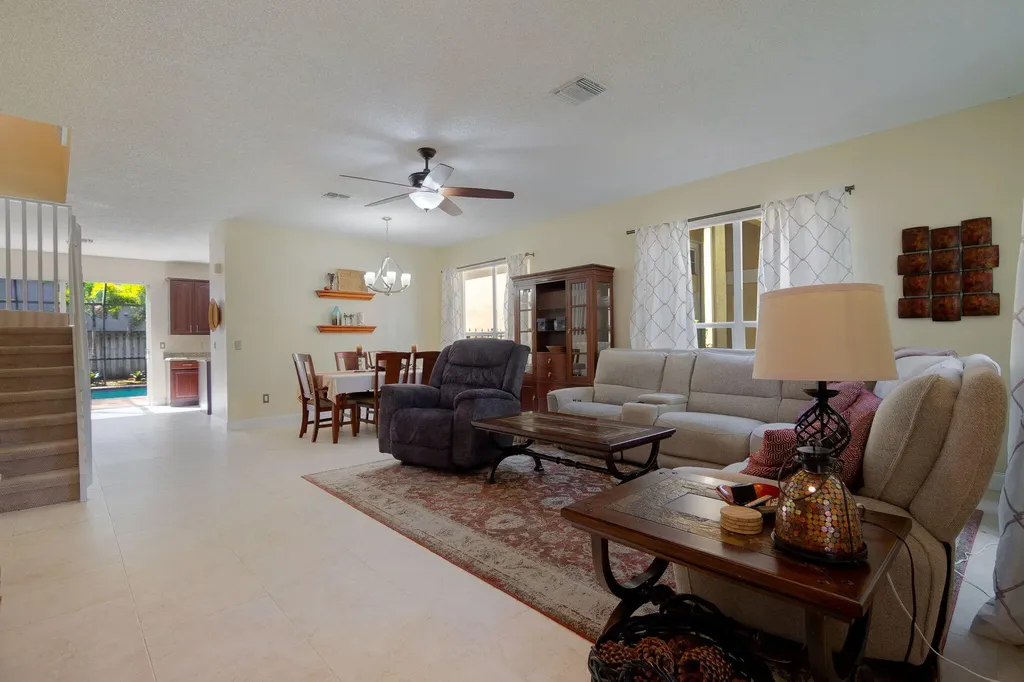 10421 Buena Ventura Drive Boca Raton FL 33498