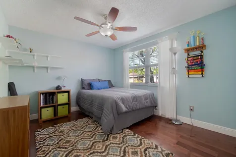 10421 Buena Ventura Drive Boca Raton FL 33498