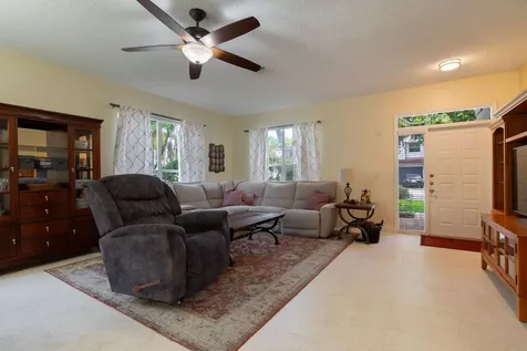 10421 Buena Ventura Drive Boca Raton FL 33498