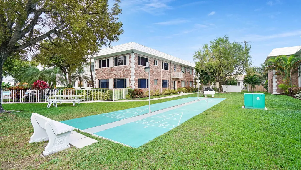 412 S Cypress Road Pompano Beach FL 33060