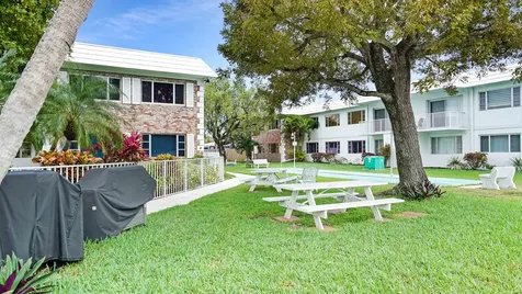 412 S Cypress Road Pompano Beach FL 33060
