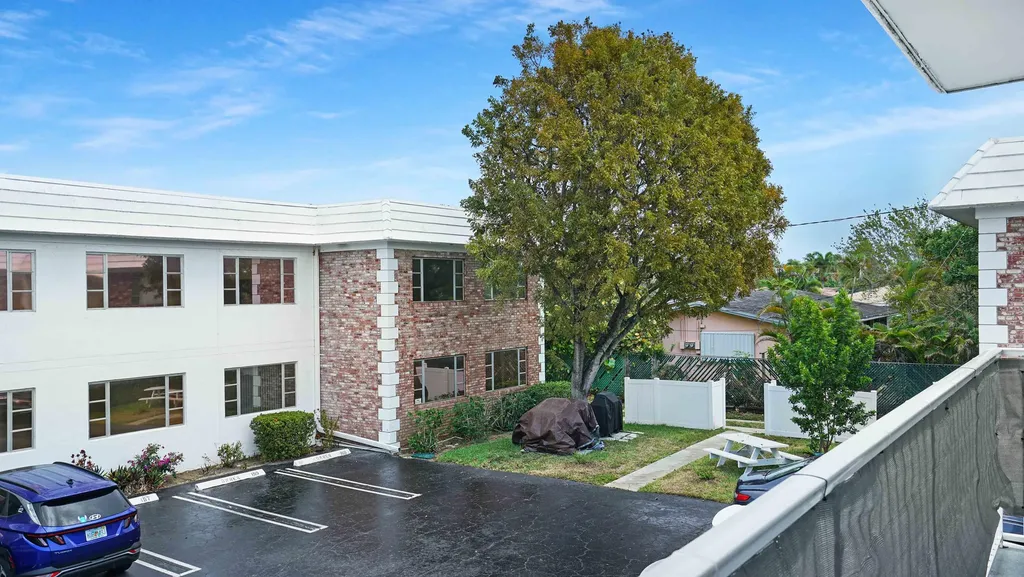 330 S Cypress Road Pompano Beach FL 33060