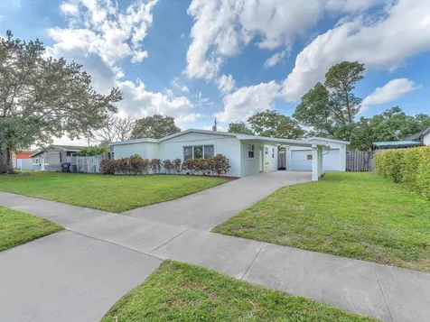 330 N 70th Terrace Hollywood FL 33024