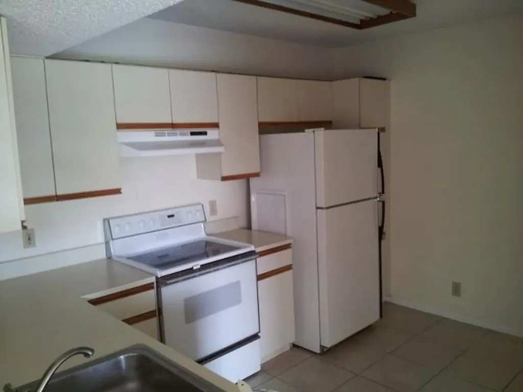 8761 Wiles Road Coral Springs FL 33067