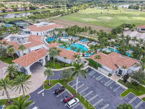 7536 Hawks Landing Drive West Palm Beach FL 33412