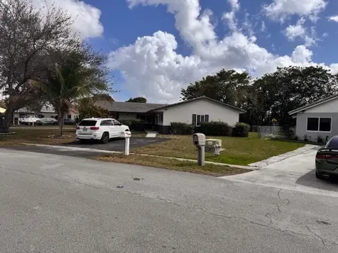 11180 NW 35th Street Coral Springs FL 33065