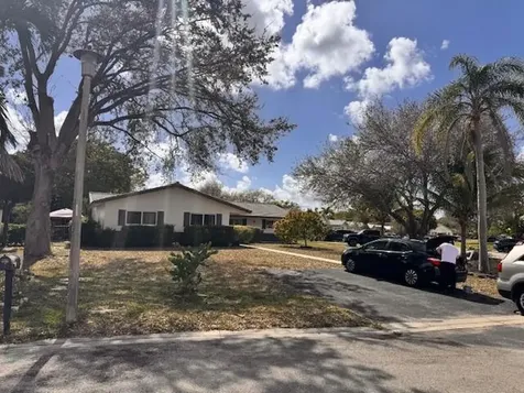 11180 NW 35th Street Coral Springs FL 33065