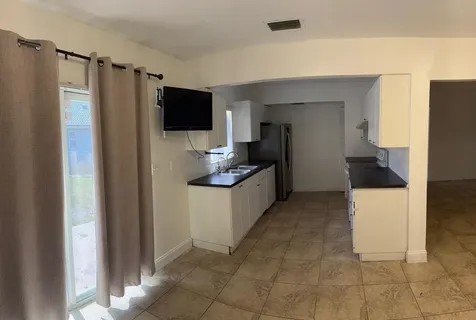 11180 NW 35th Street Coral Springs FL 33065