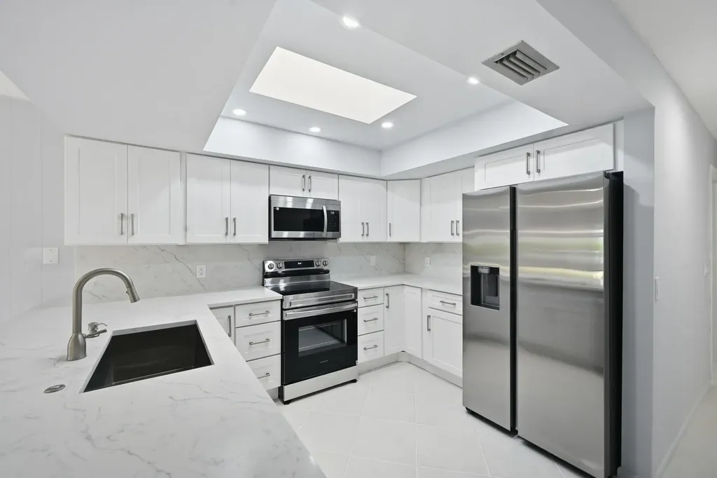 5935 Glenbrook Drive Boca Raton FL 33433