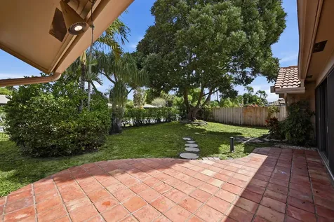 5935 Glenbrook Drive Boca Raton FL 33433