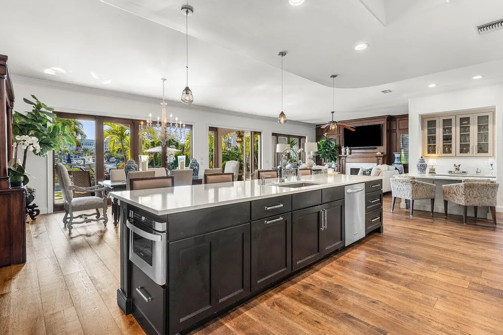 281 Fishermans Way Jupiter FL 33477