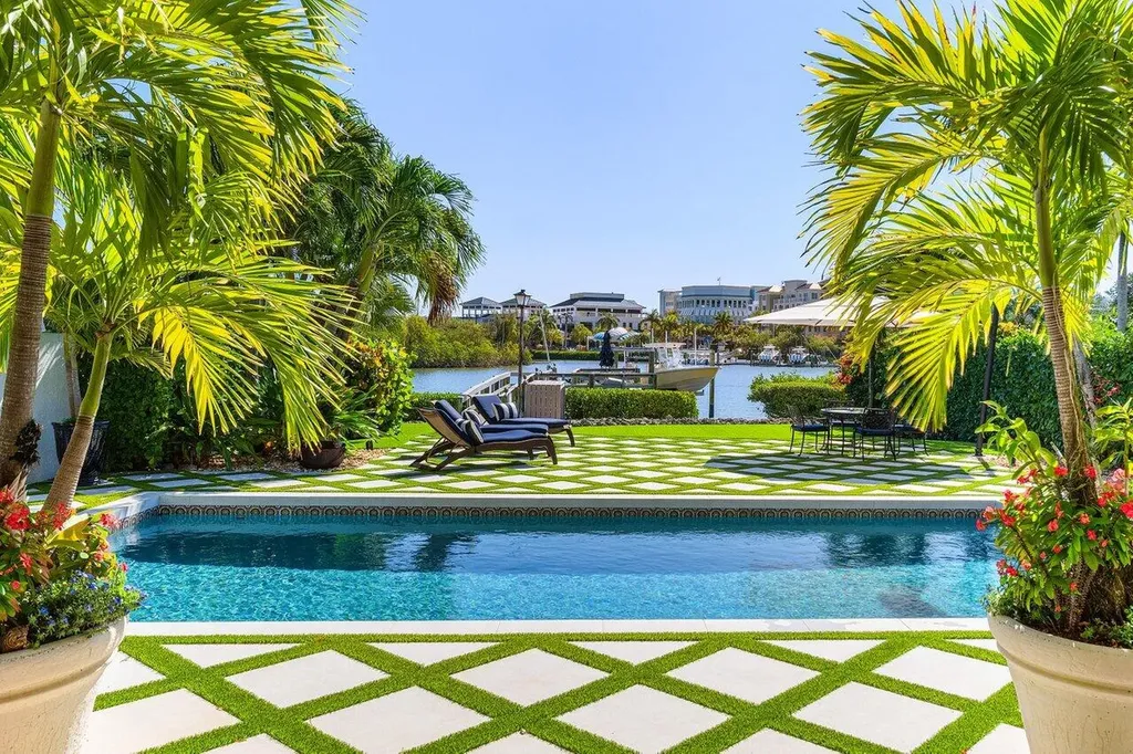 281 Fishermans Way Jupiter FL 33477