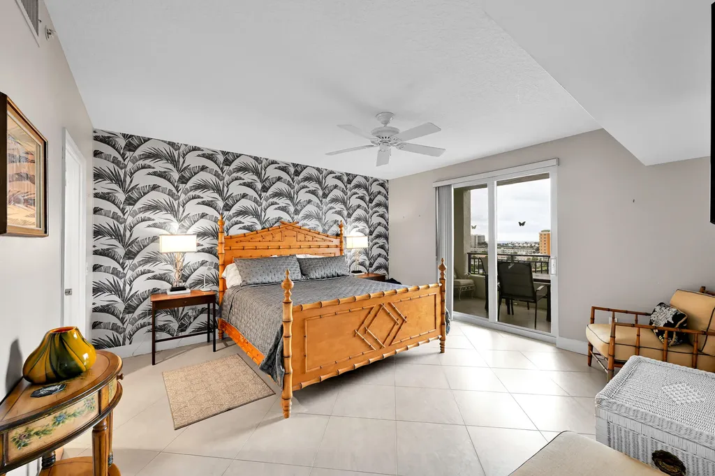 2880 NE 14th Street Causeway Pompano Beach FL 33062