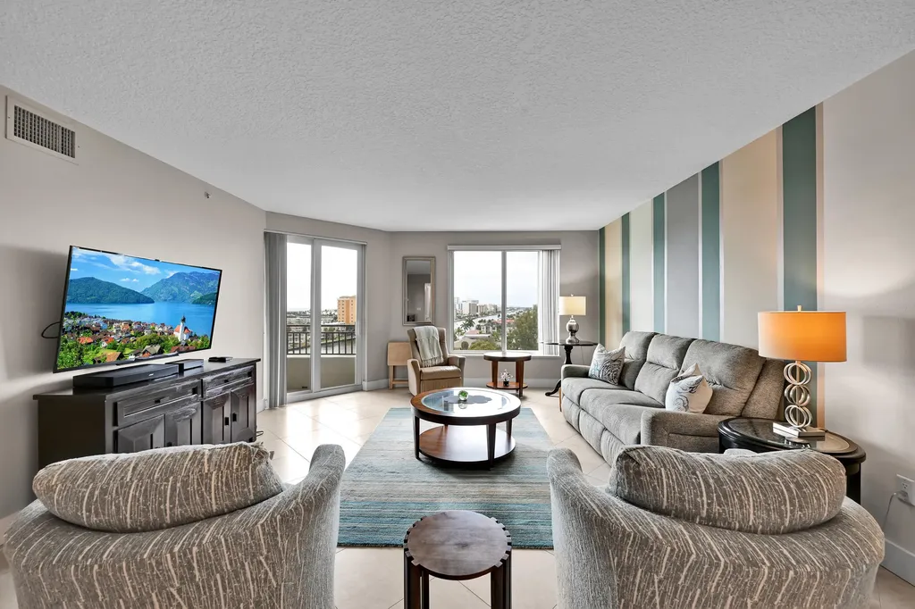 2880 NE 14th Street Causeway Pompano Beach FL 33062
