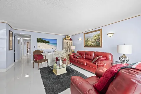 2317 SW 81st Terrace North Lauderdale FL 33068