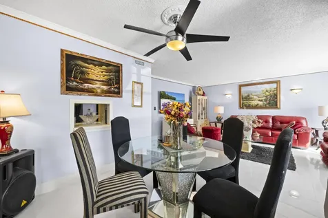 2317 SW 81st Terrace North Lauderdale FL 33068