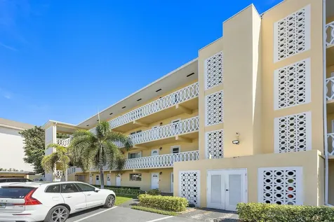 330 N Federal Highway Deerfield Beach FL 33441