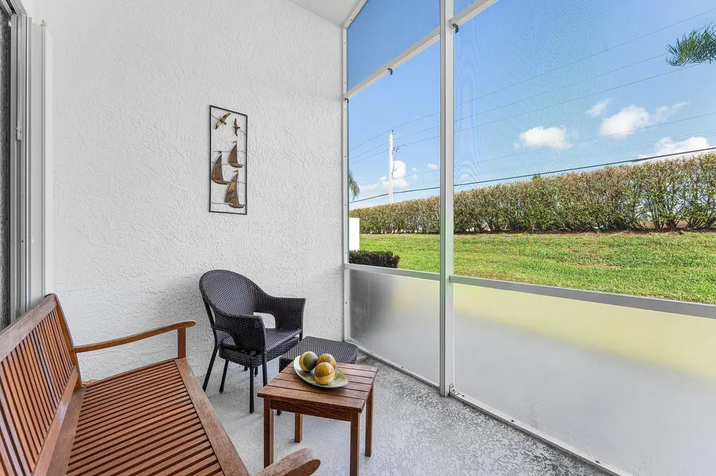 5097 Robino Circle West Palm Beach FL 33417