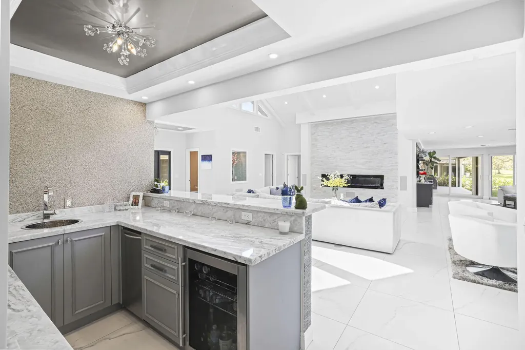 6549 Eastpointe Pines Street Palm Beach Gardens FL 33418